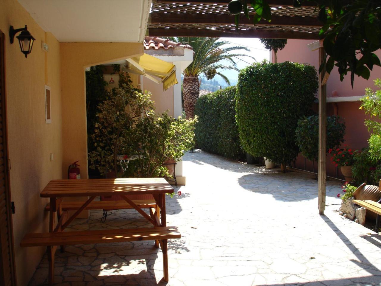 Epi Apartments Lourdata  Bagian luar foto