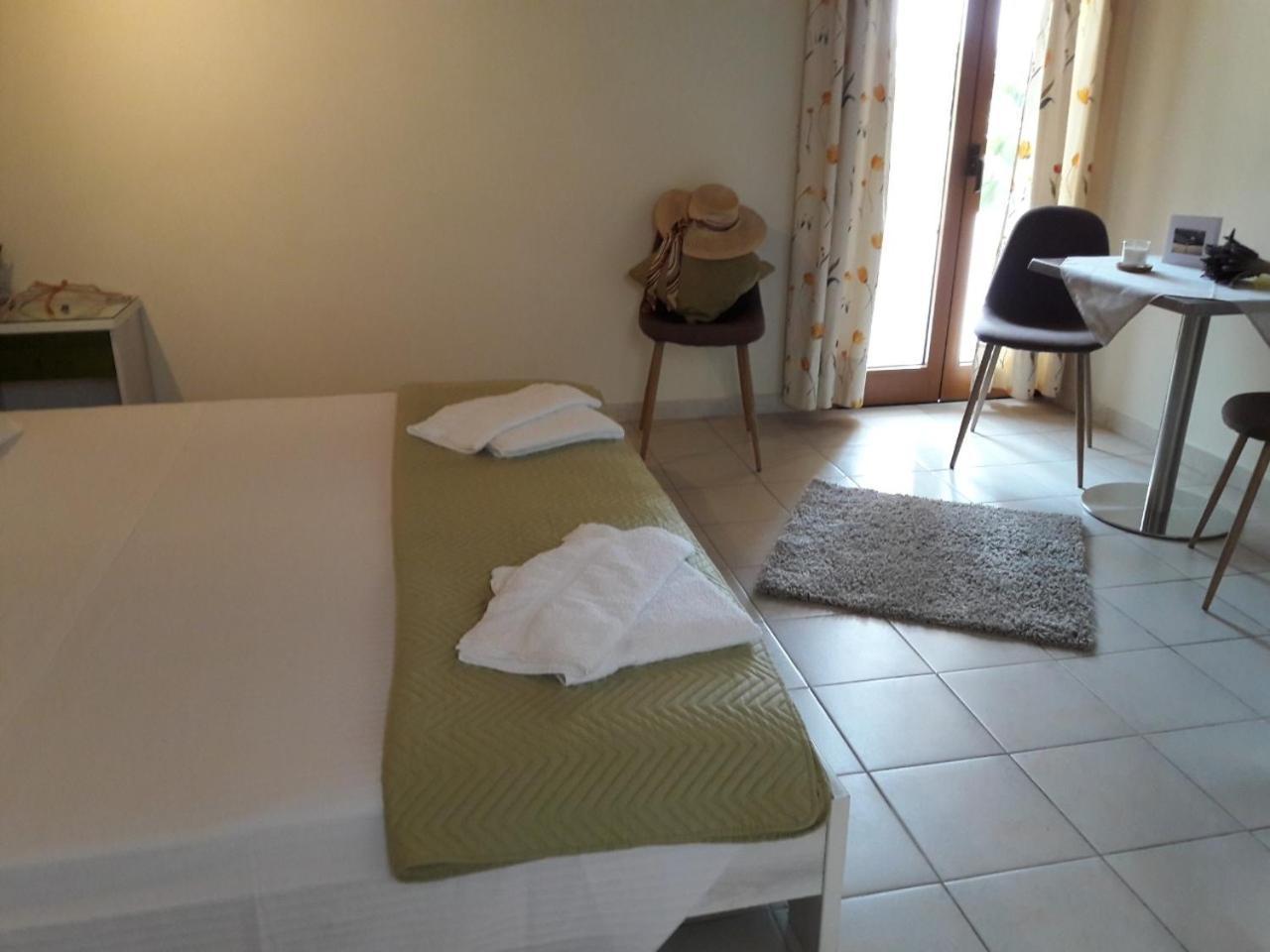 Epi Apartments Lourdata  Bagian luar foto