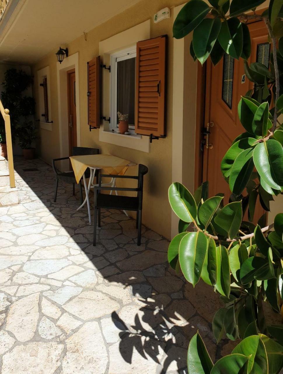 Epi Apartments Lourdata  Bagian luar foto